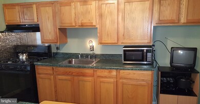 5491 Cedonia Ave, Baltimore, MD 21206 - photo 7