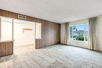 3072 W Indianapolis Ave, Fresno, CA 93722 - photo 4