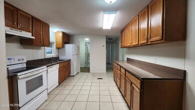 1007 10th St, Midway Park, NC 28544 - photo 5