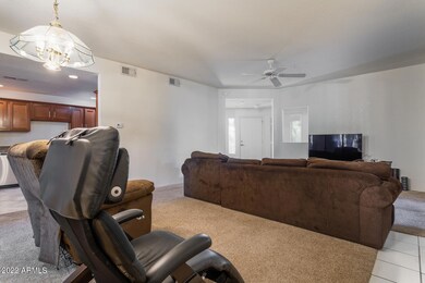 AZA_Listings_15252_N_100thSt_Images-32