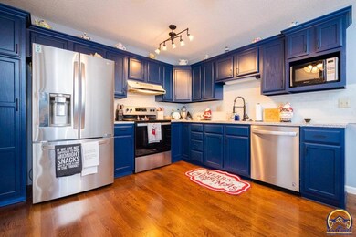 3650 SW Belle Ave, Topeka, KS 66614 - photo 4