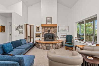 127 NW Dover Dr, Grants Pass, OR 97526 - photo 6