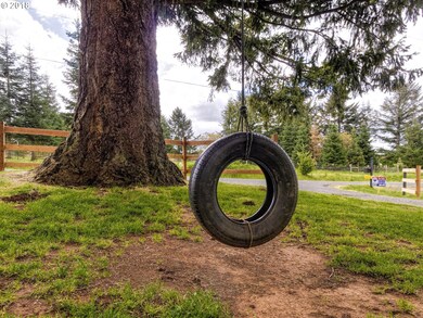 15611 S Carus Rd, Oregon City, OR 97045 - photo 3