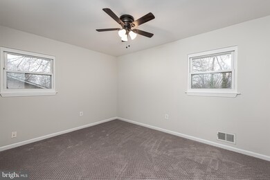 7004 Hastings Dr, Capitol Heights, MD 20743 - photo 7