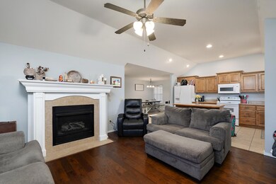 791 Hickory Lane-16