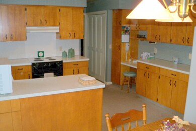 3170 Maple Grove 002
