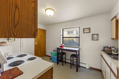 5700 Saint Charles Rd, Berkeley, IL 60163 - photo 6