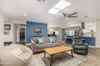 17615 N 102nd Dr, Sun City, AZ 85373 - photo 4