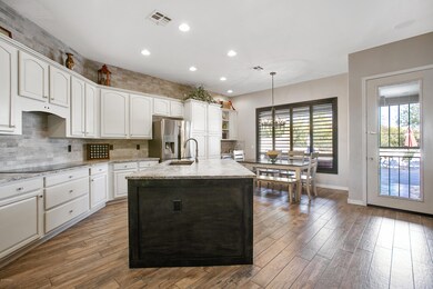 Kitchen b