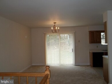 6624 Ridge Rd, Sykesville, MD 21784 - photo 5