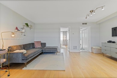 180 NE 12th Ave unit 12E, Hallandale Beach, FL 33009 - photo 6