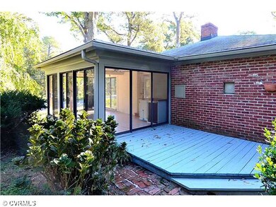 Den/Family/Great Room - exterior of Florida Room w