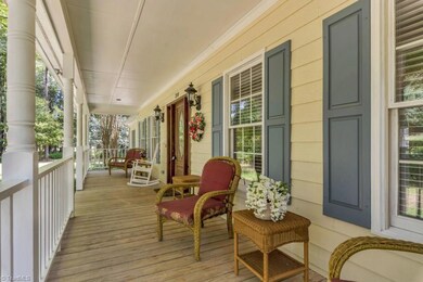 310 Holyoke Rd, Greensboro, NC 27406 - photo 4