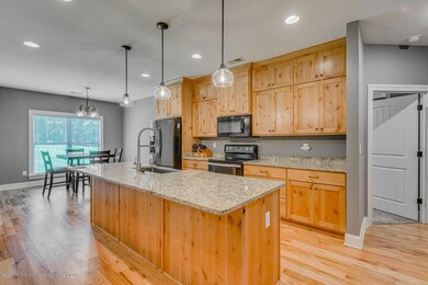 3117 Fossil Hill