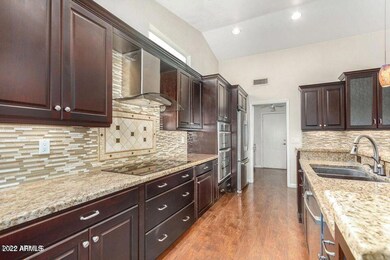 121 S Sean Dr, Chandler, AZ 85224 - photo 6