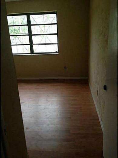 unlisted-address, Miami, FL 33170 - photo 5