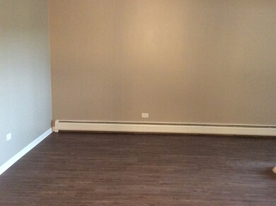 483 N Larch Ave unit 102W, Elmhurst, IL 60126 - photo 5