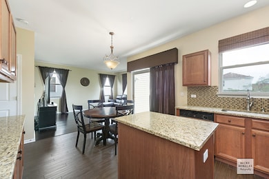 2007 Sedgegrass Trail unit 5, Aurora, IL 60504 - photo 3