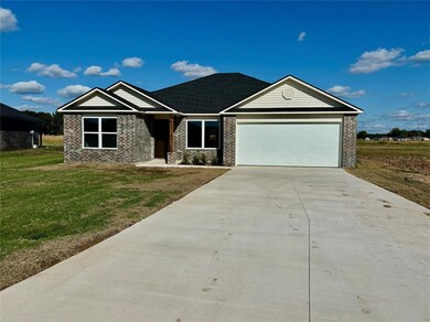 43099 Wagon Trail, Shawnee, OK 74804 - photo 2