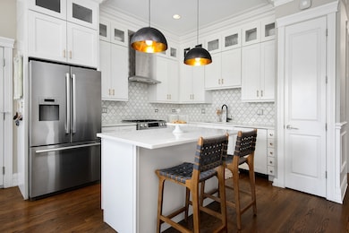 3708 N Southport Ave unit 3, Chicago, IL 60613 - photo 6