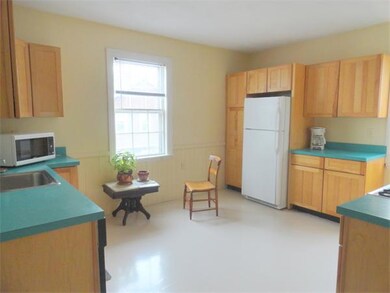14 Roberts St unit 2, Brookline, MA 02445 - photo 2