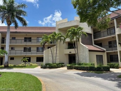 413 Augusta Blvd unit 306, Naples, FL 34113 - photo 2