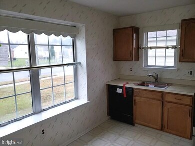 6 Niland Ln, Woodbury, NJ 08096 - photo 6