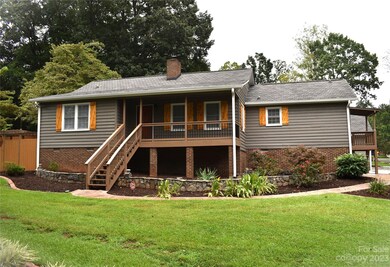 105 Harrison Ln, Gastonia, NC 28056 - photo 2