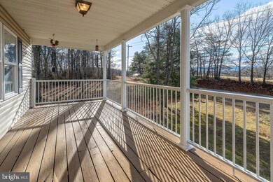 8607 Winchester Grade Rd, Berkeley Springs, WV 25411 - photo 4