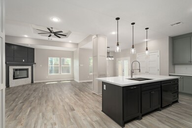 921 Marcolin St, Houston, TX 77088 - photo 7