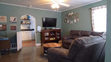 Living Rm