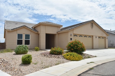 5533 Desert Willow Loop, Sierra Vista, AZ 85635 - photo 2