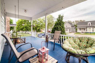 47 N Madison St, Evansville, WI 53536 - photo 3