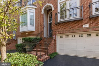 3081 Mckinnon Way, Oakton, VA 22124 - photo 3