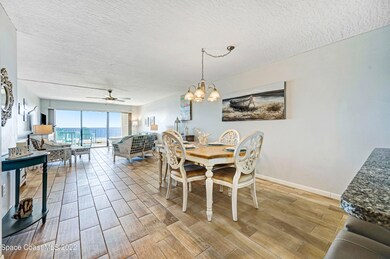 Dining Rm