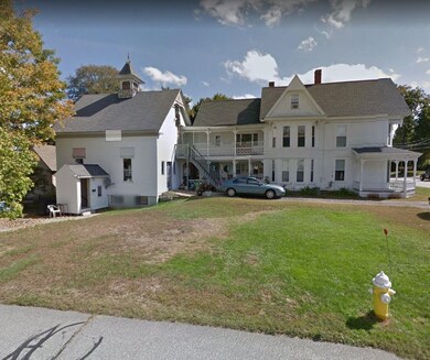 17 Bridge St, Pittsfield, NH 03263 - photo 2