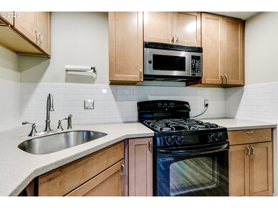 2277 Birch Ln, Eugene, OR 97403 - photo 6