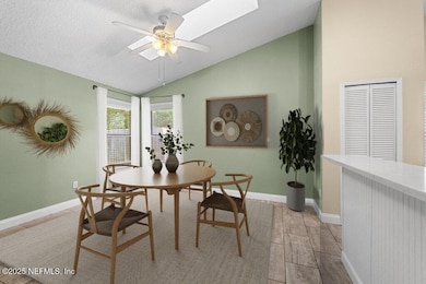 VS - Dining Area.jpg-SMALL