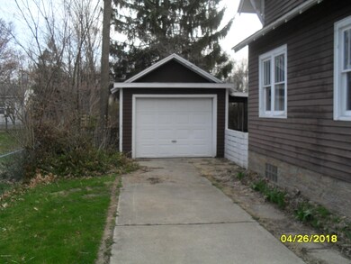 1529 Oak St, Niles, MI 49120 - photo 6