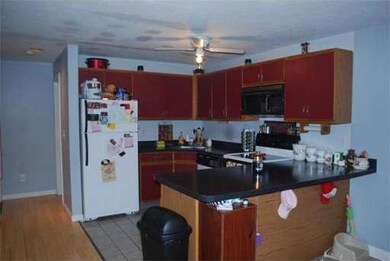 75 Huntoon Memorial Hwy unit 2-1, Leicester, MA 01524 - photo 3