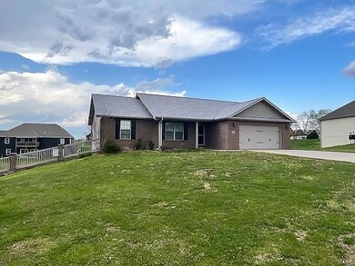 130 Starlight Ridge, Cape Girardeau, MO 63701 - photo 2