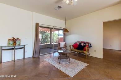 1538 E Painted Colt Loop, Tucson, AZ 85719 - photo 7