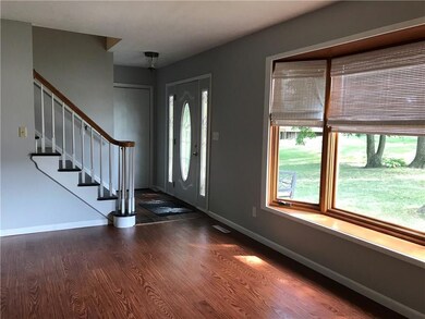 1726 S 52nd Ave E, Newton, IA 50208 - photo 7