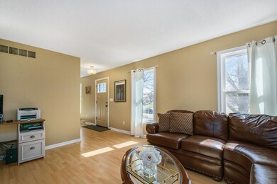 17919 Dorset Dr, South Bend, IN 46635 - photo 6