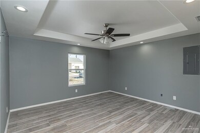 829 Sabrina Dr, Alamo, TX 78516 - photo 6