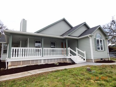 8685 John Day Dr, Central Point, OR 97502 - photo 7