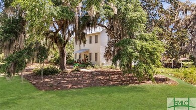 502 Franklin St, Darien, GA 31305 - photo 4