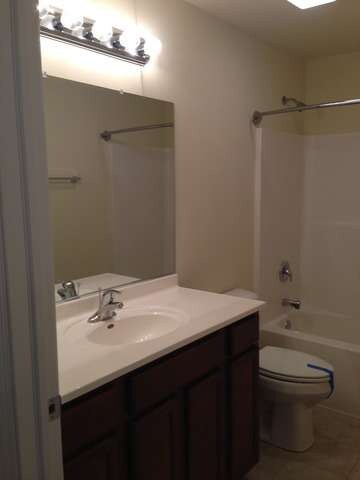 13 Cardinal Ln, Carpentersville, IL 60110 - photo 5