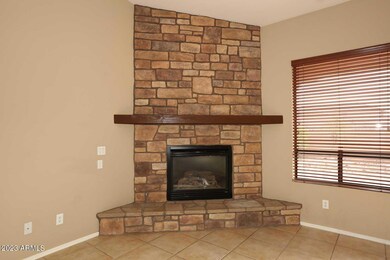 4.2-Great Room-Fireplace