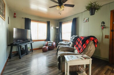 722 Vincil St, Moberly, MO 65270 - photo 7